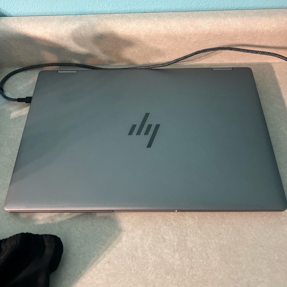 Silver Hp Computer HP | Computers, Laptops & Parts | Hp Silver Laptop With Sleek Design ...